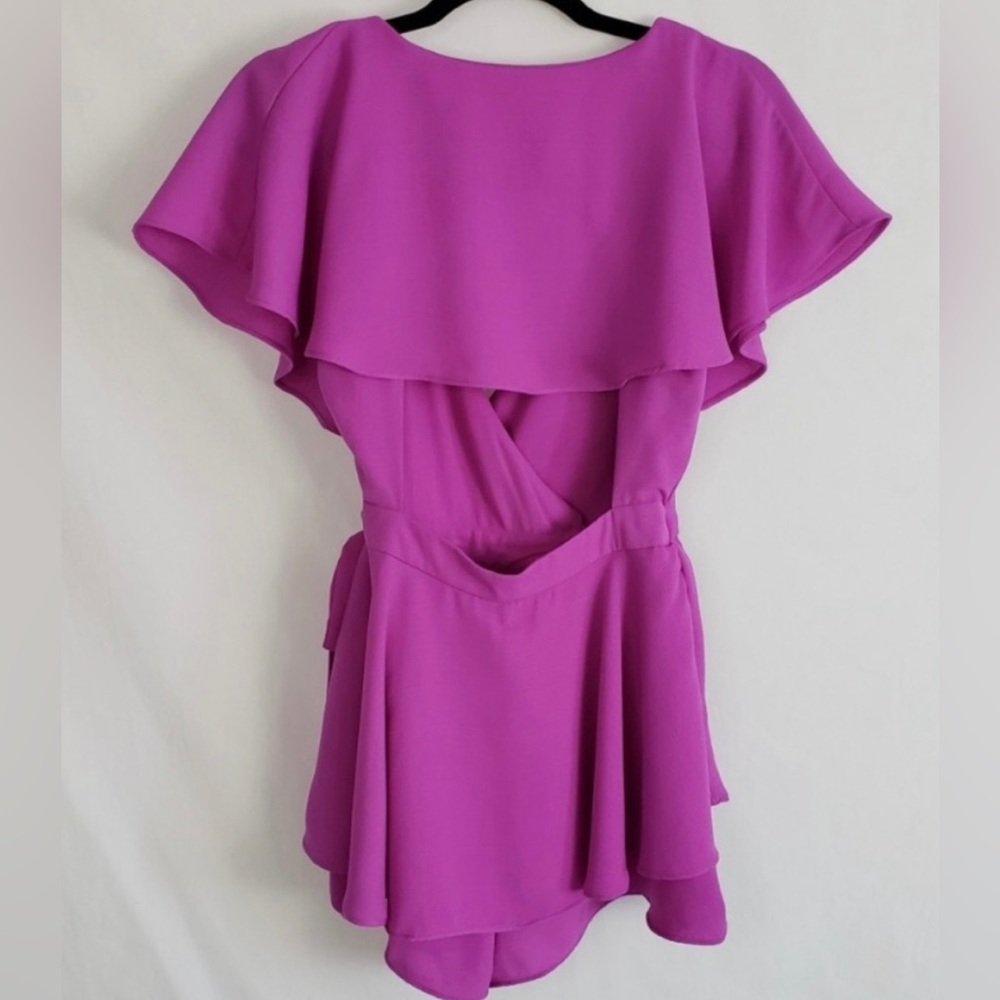 Do+Be Fuchsia Wrap Romper Size Medium - image 7
